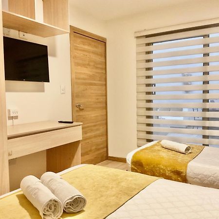 Hotel Brist0L Suites Centro Historico กูเอ็งกา ภายนอก รูปภาพ