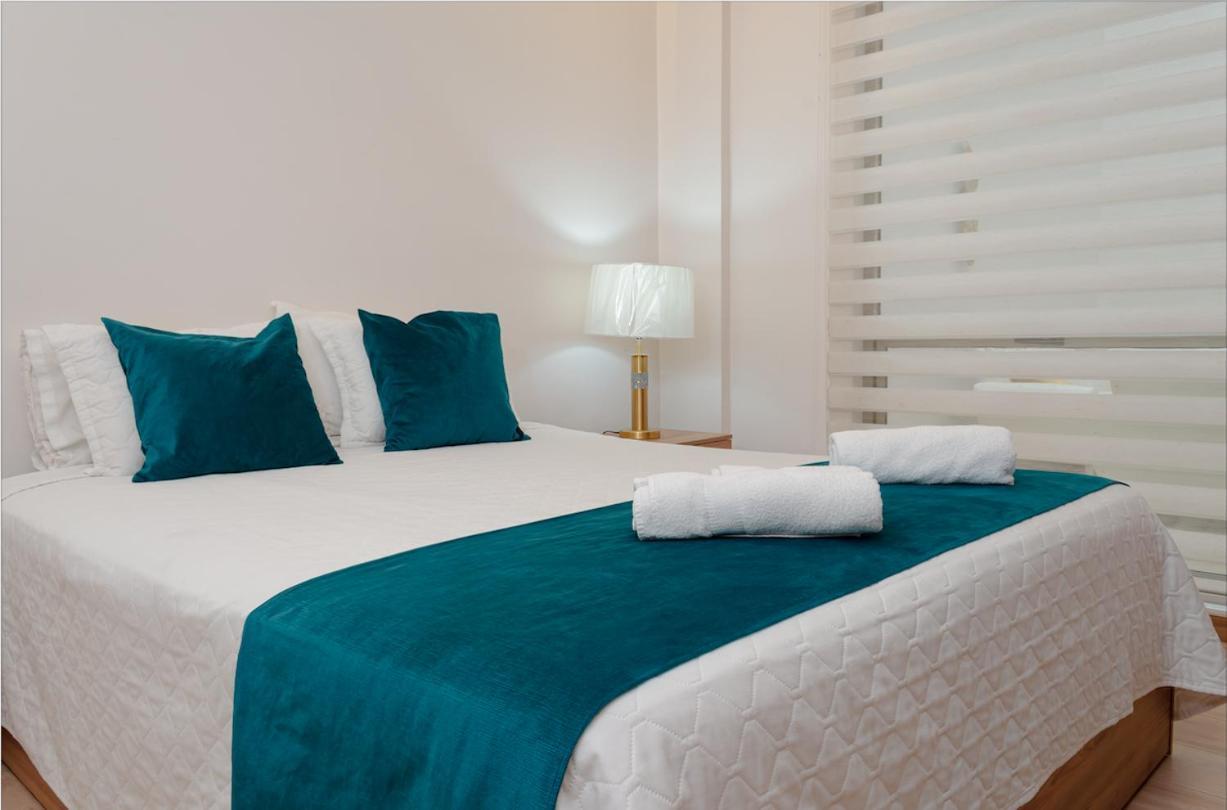 Hotel Brist0L Suites Centro Historico กูเอ็งกา ภายนอก รูปภาพ