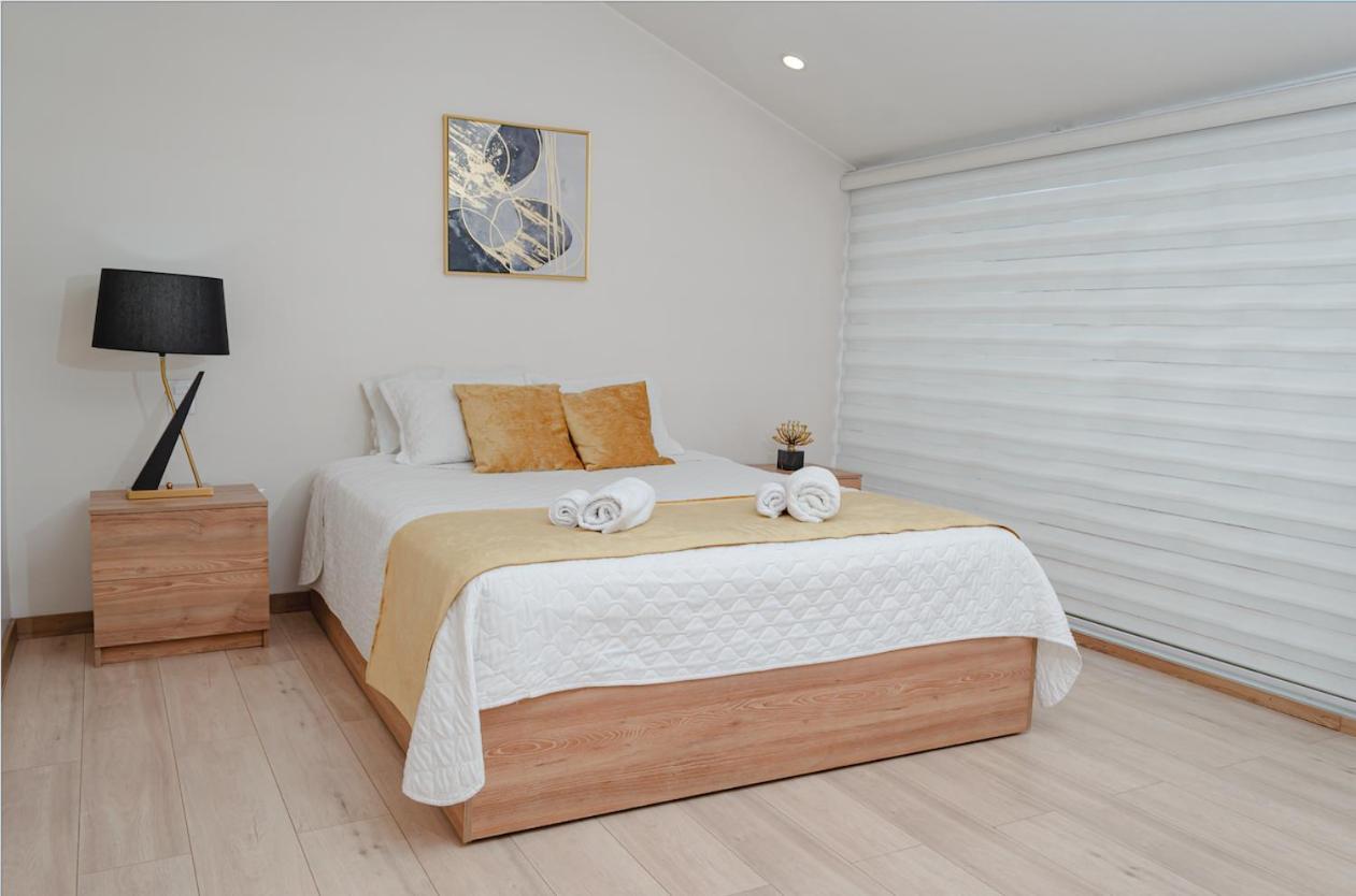 Hotel Brist0L Suites Centro Historico กูเอ็งกา ภายนอก รูปภาพ