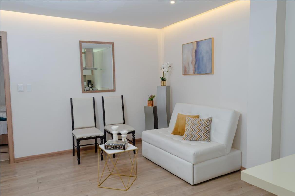 Hotel Brist0L Suites Centro Historico กูเอ็งกา ภายนอก รูปภาพ