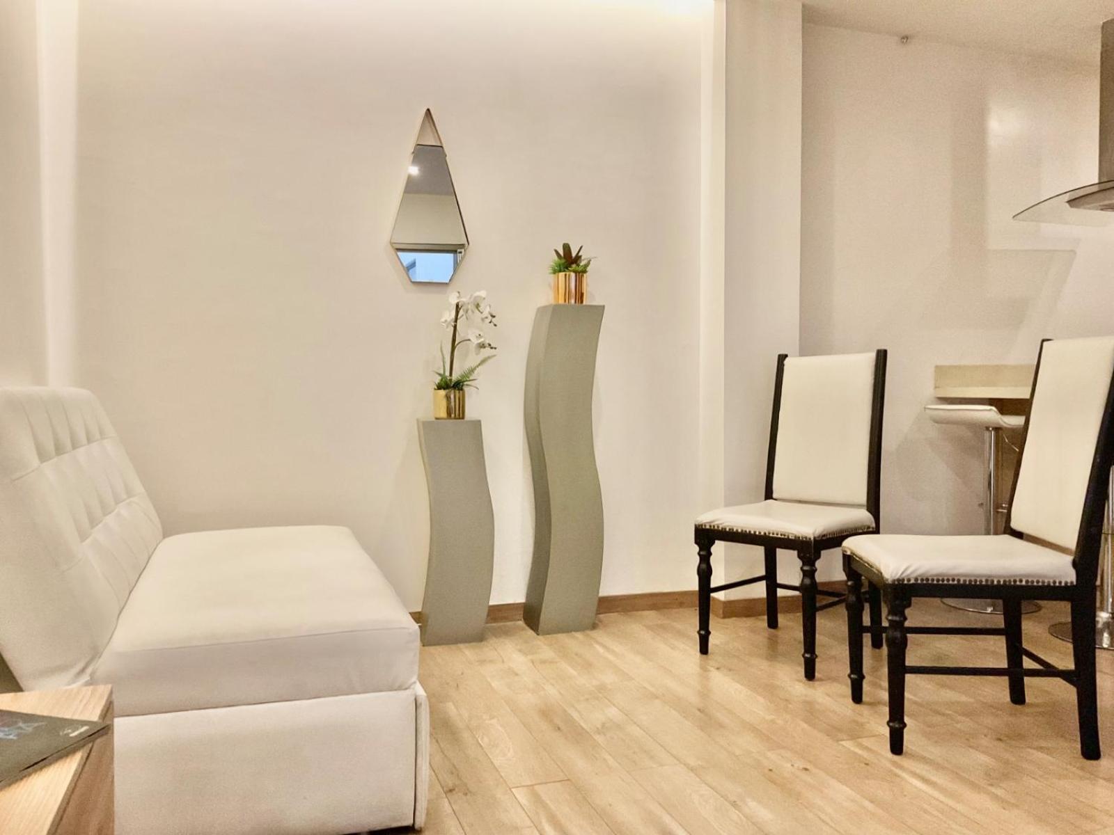 Hotel Brist0L Suites Centro Historico กูเอ็งกา ภายนอก รูปภาพ