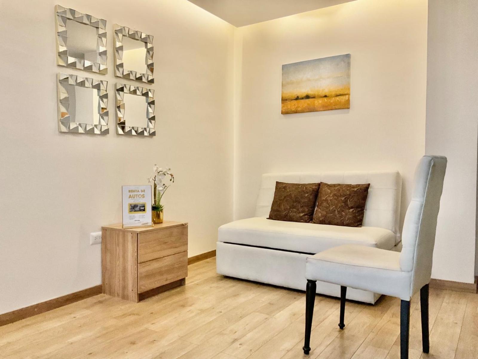 Hotel Brist0L Suites Centro Historico กูเอ็งกา ภายนอก รูปภาพ