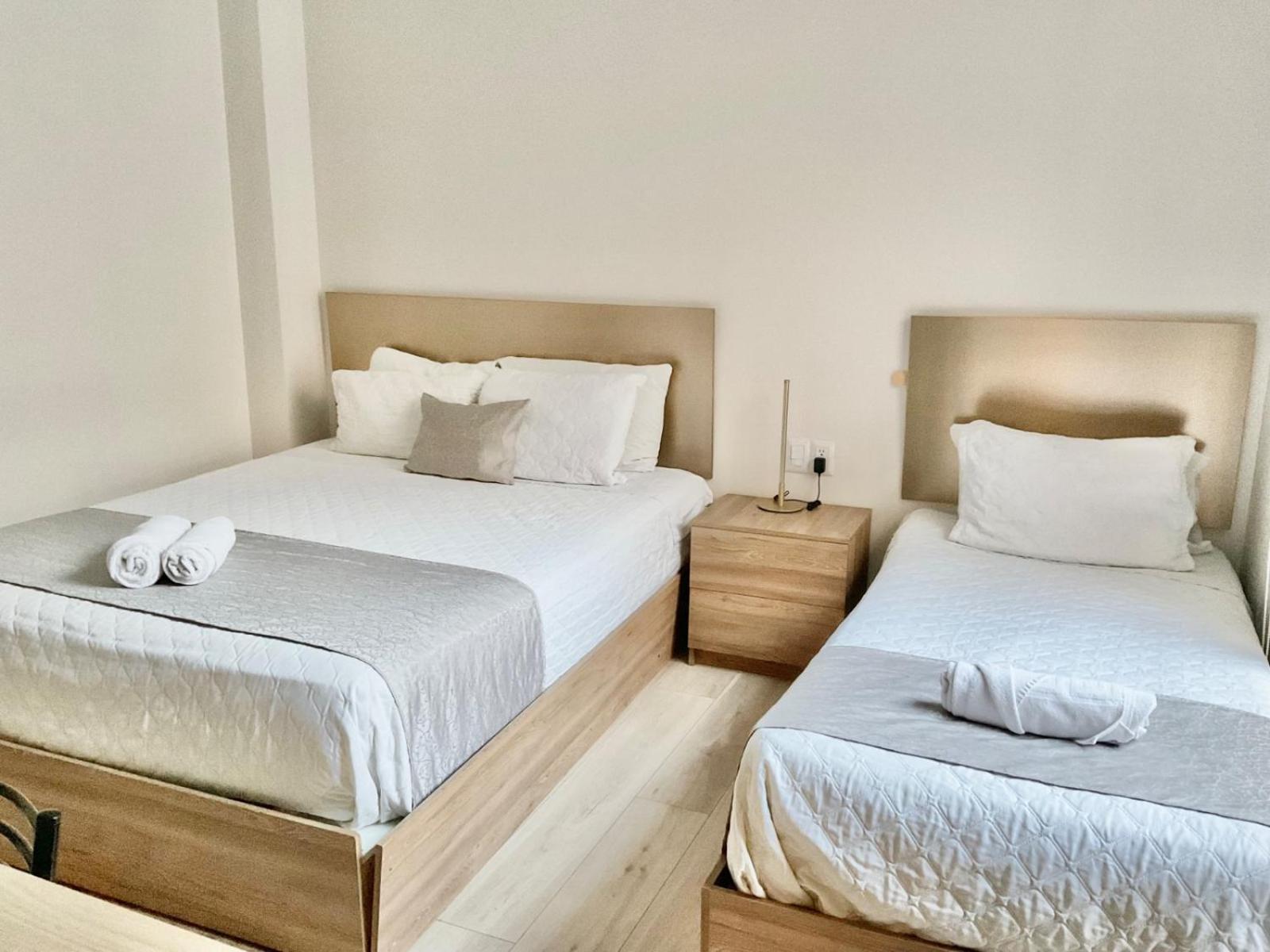 Hotel Brist0L Suites Centro Historico กูเอ็งกา ภายนอก รูปภาพ