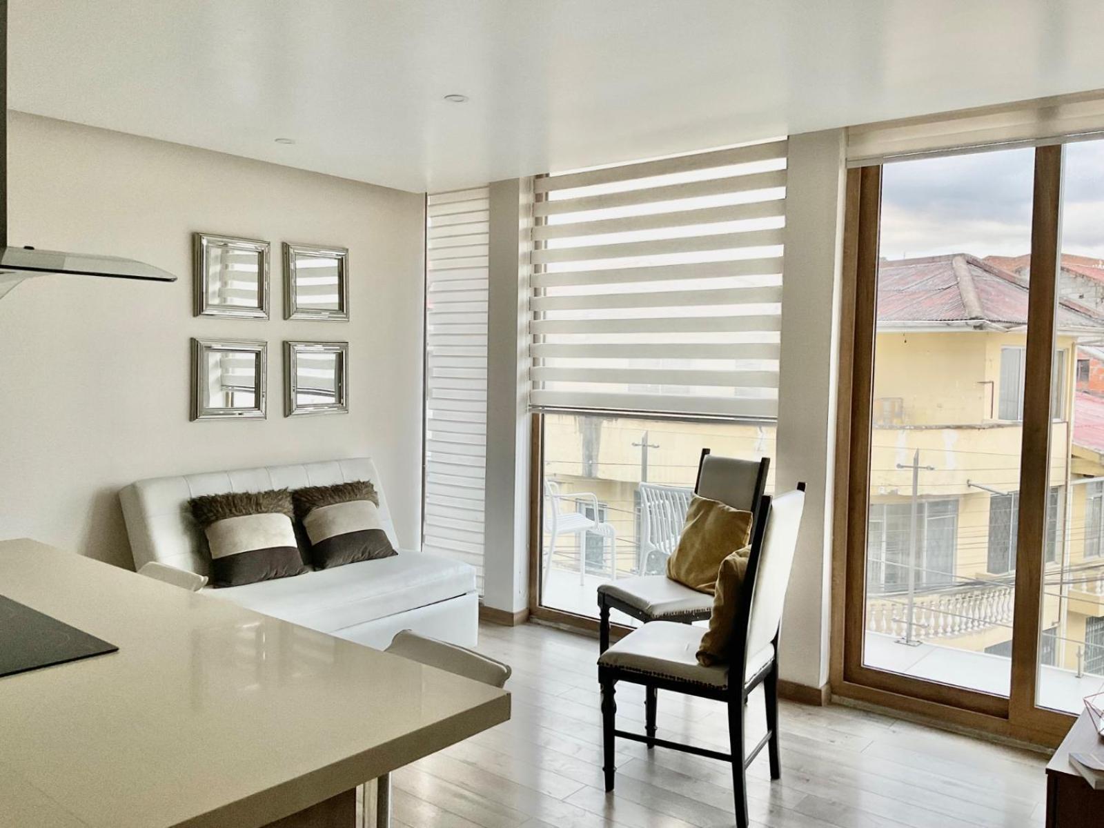 Hotel Brist0L Suites Centro Historico กูเอ็งกา ภายนอก รูปภาพ