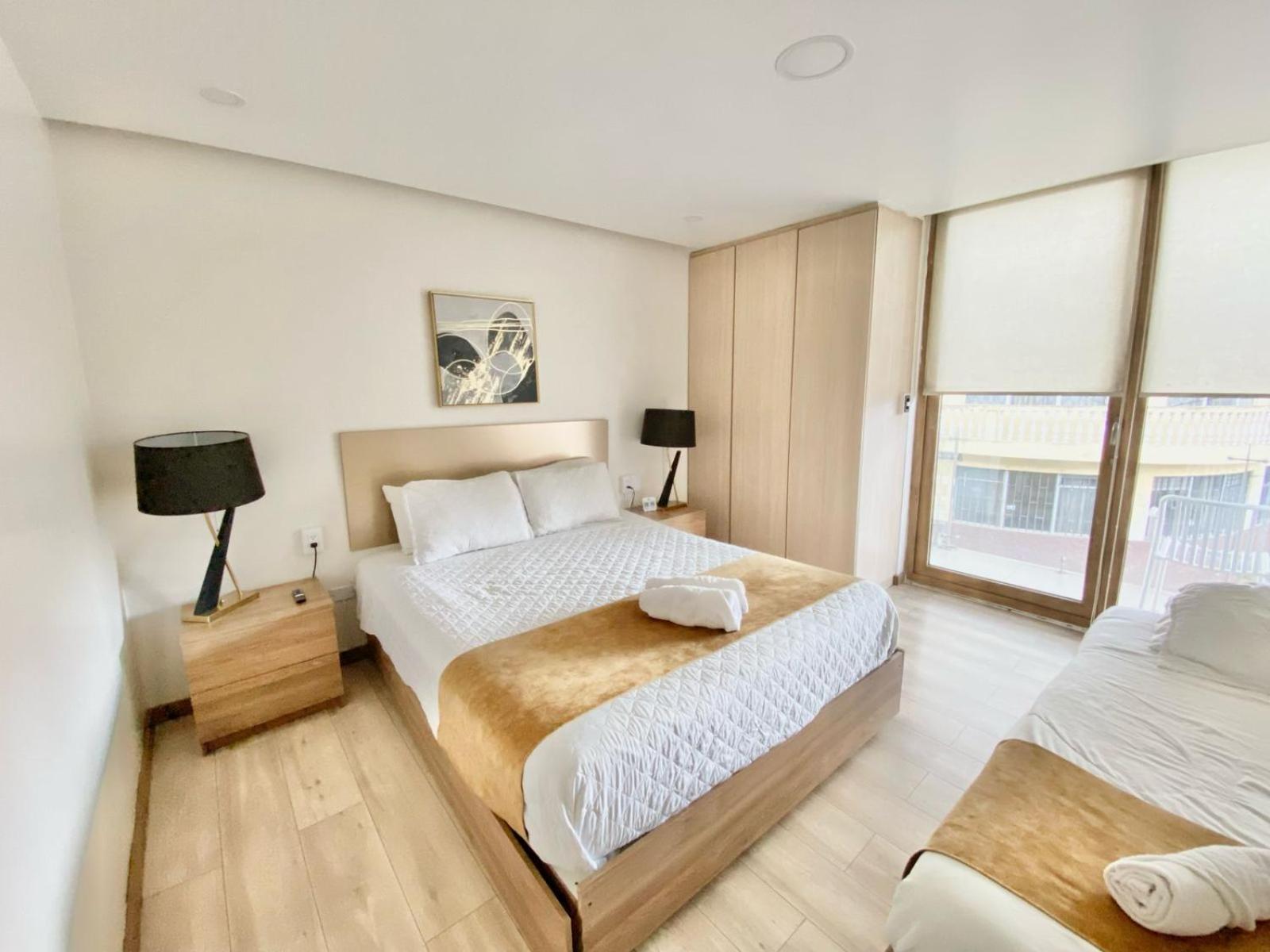 Hotel Brist0L Suites Centro Historico กูเอ็งกา ภายนอก รูปภาพ
